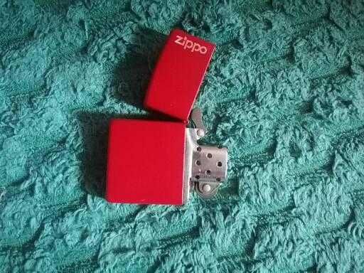 bricheta zippo colectie