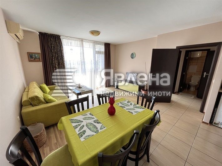 Продава се Двустаен апартамент в Несебър - 69 кв.м за 957 €/кв.м - Снимка #8