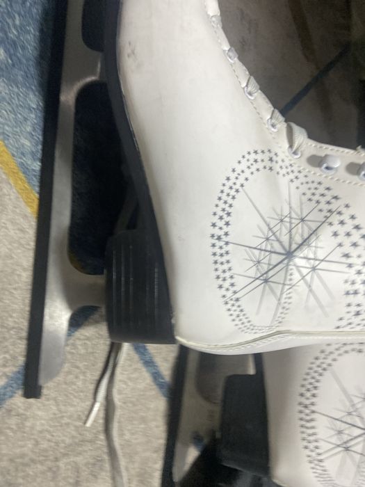 Коньки размер :39