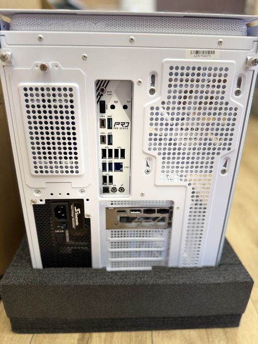 Геймърски  компютър 9950X3D/ RTX 5080/ 32GB Montech King 95 Pro ГАРАНЦИЯ Б-114370