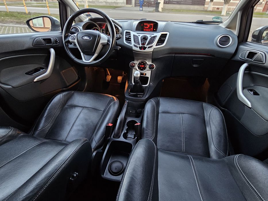 Ford Fiesta -An 2011- 1.6(Benzină), 120 Cai, Euro 5, 112.000 km