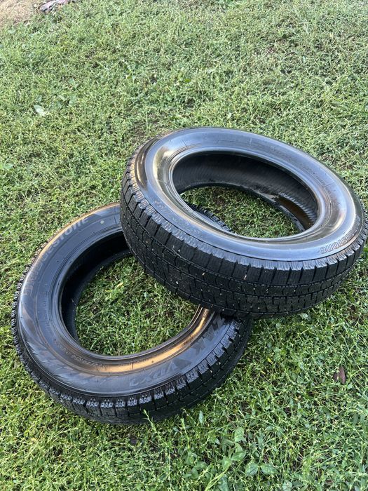 Пара зимних шин 175/65/14