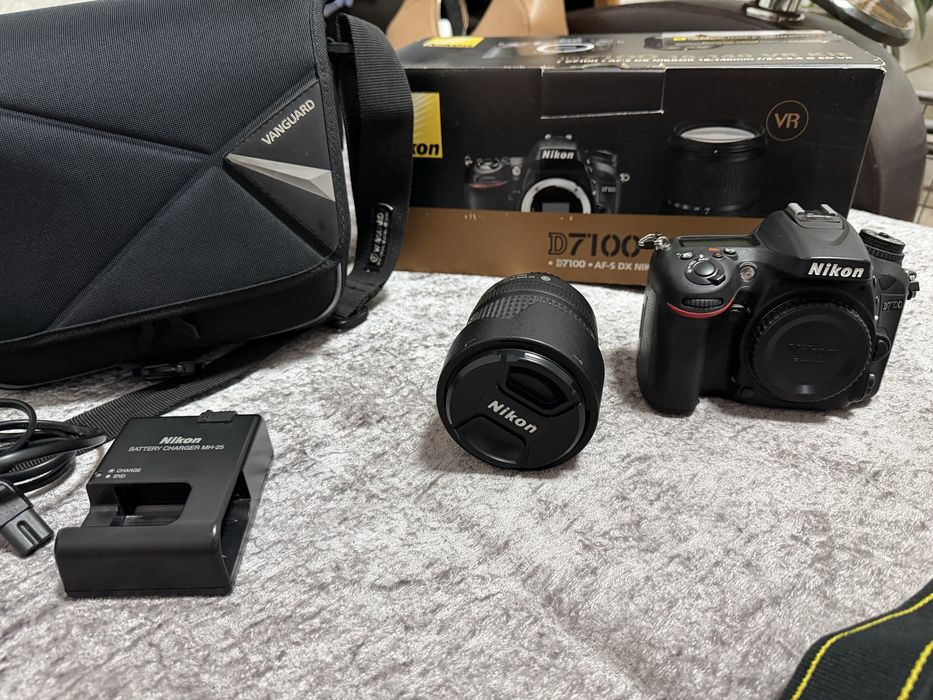 Продается фотоаппарат Nikon D7100