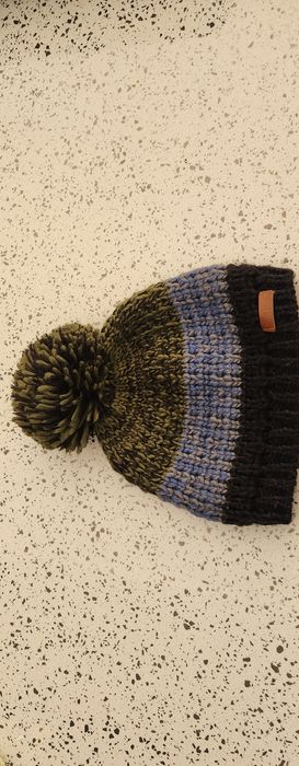 Caciula deosebita unisex