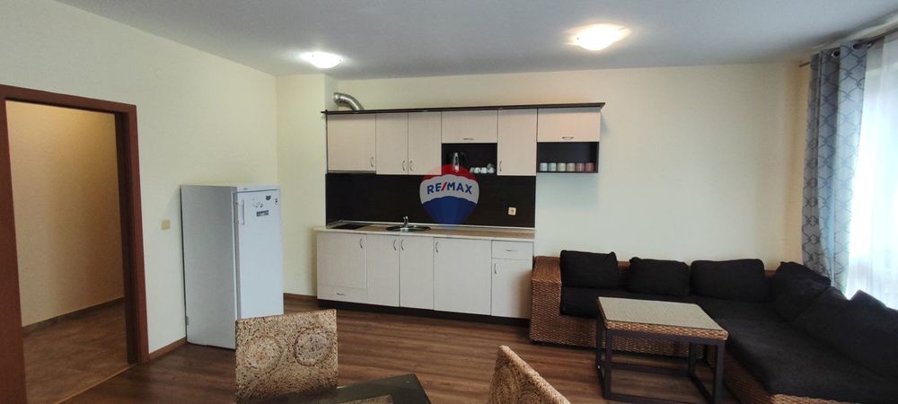 Тристаен апартамент, к.к.Златни пясъци, гр. Варна ТМ