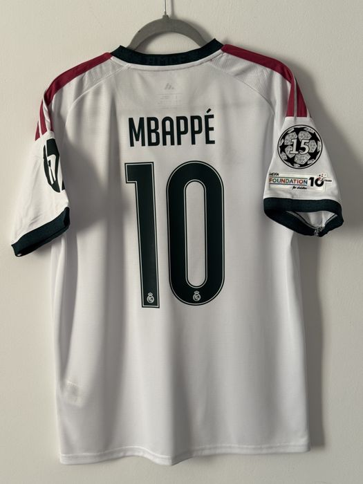 Tricou fotbal Real Madrid 26/27 Mbappe Vini Bellingham
