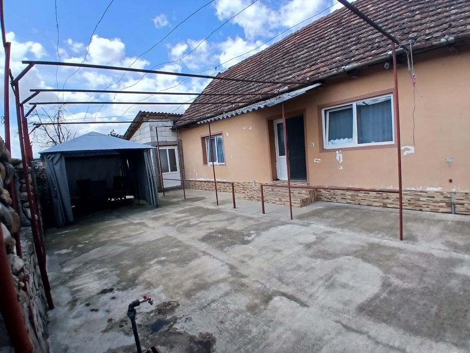 Casa de vânzare   Beliu