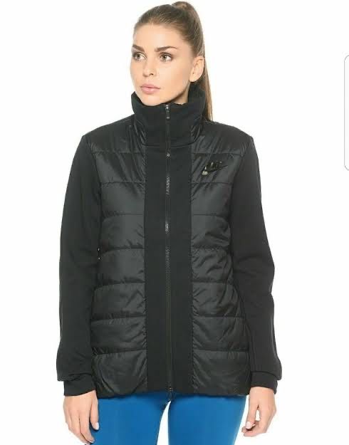 NIKE Черно Яке   М Размер