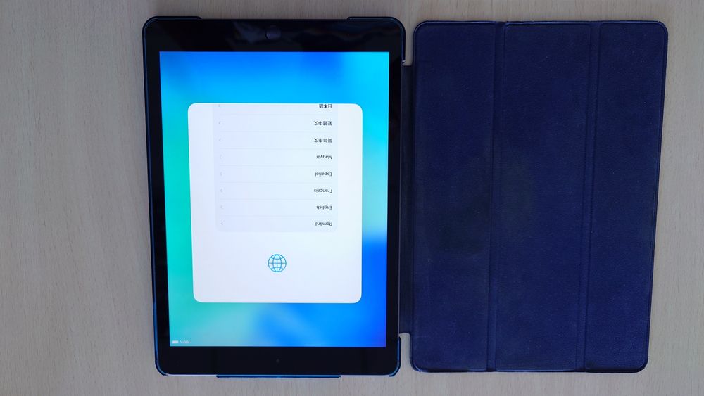 Apple Ipad 8th Gen, 128GB, Wifi, gri