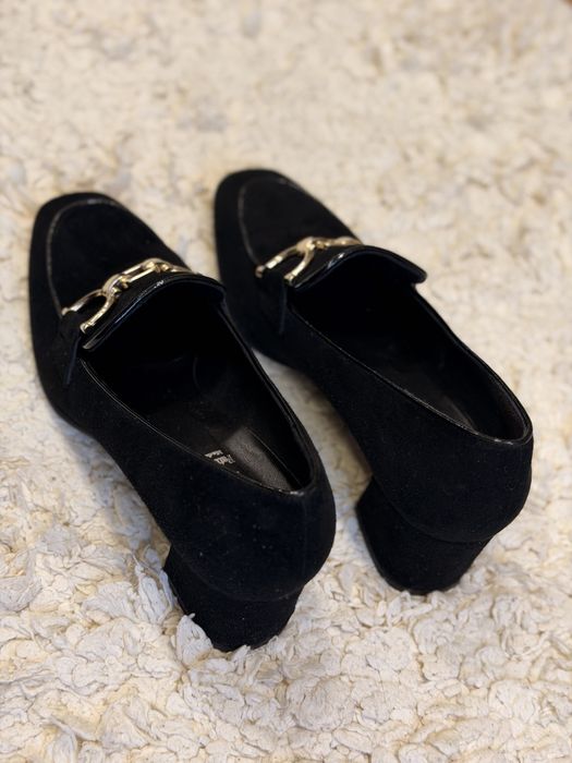 Черни токчета велурени