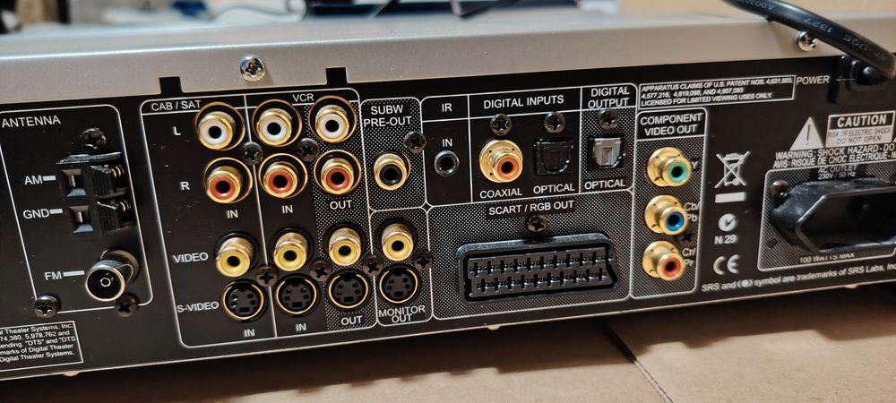 CD/MP3  receiver NAD L-53