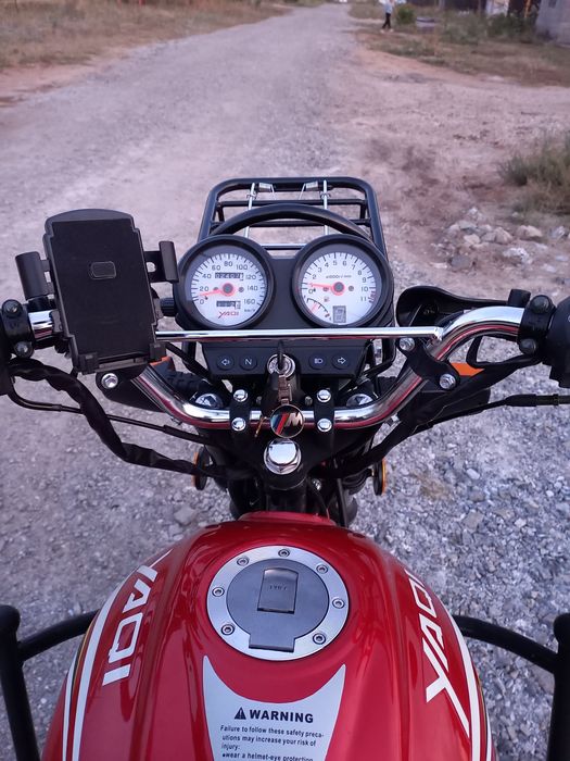 Продам мотоцикл Yaqi 200куб