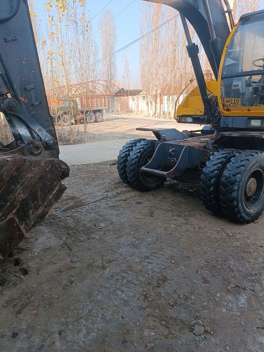 Ekskavator Samsung 132