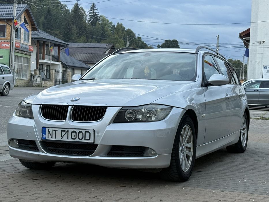 BMW Seria 3 320D E91 Diesel