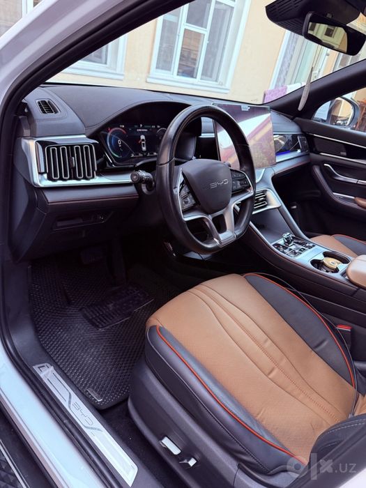 BYD Champion 2024 Gibrid 150km Full srochna sotiladi