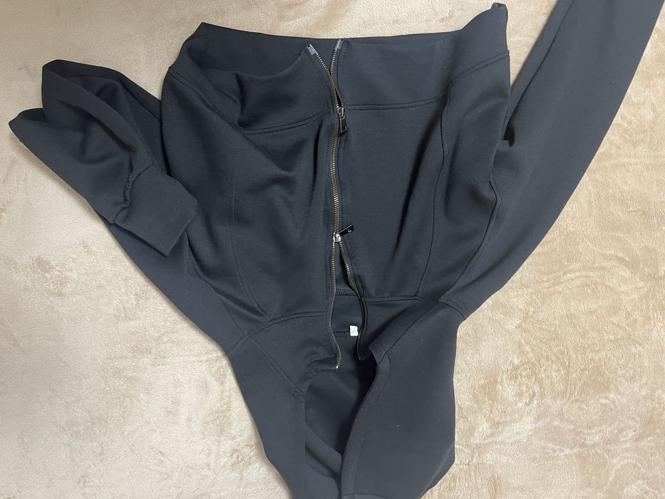 Кофта короткая 42 размер