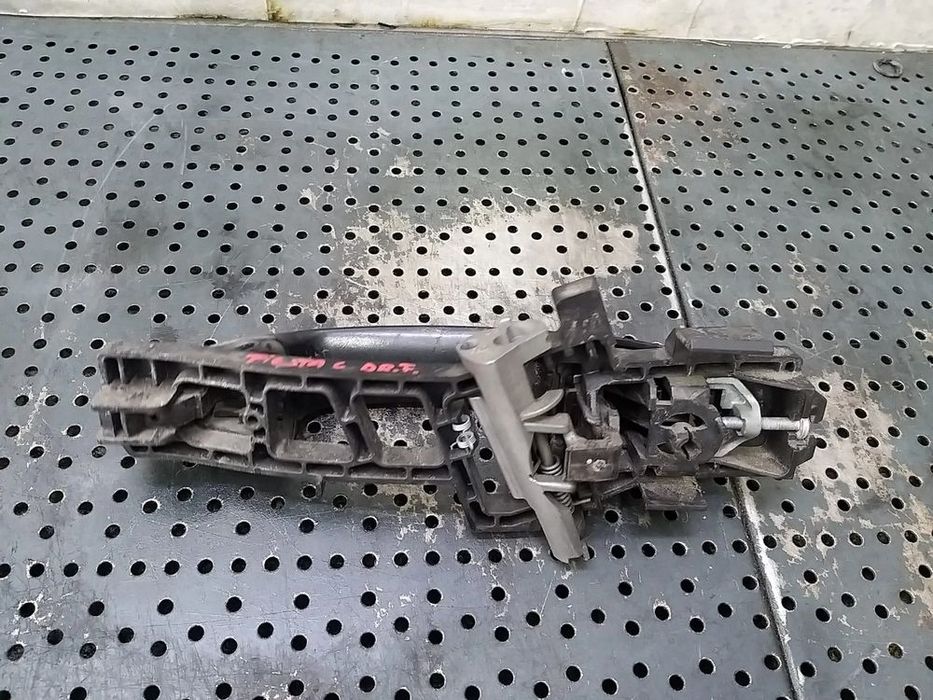 Maner usa dreapta fata ford fiesta 6 cb1 ccn 8a61a224a36