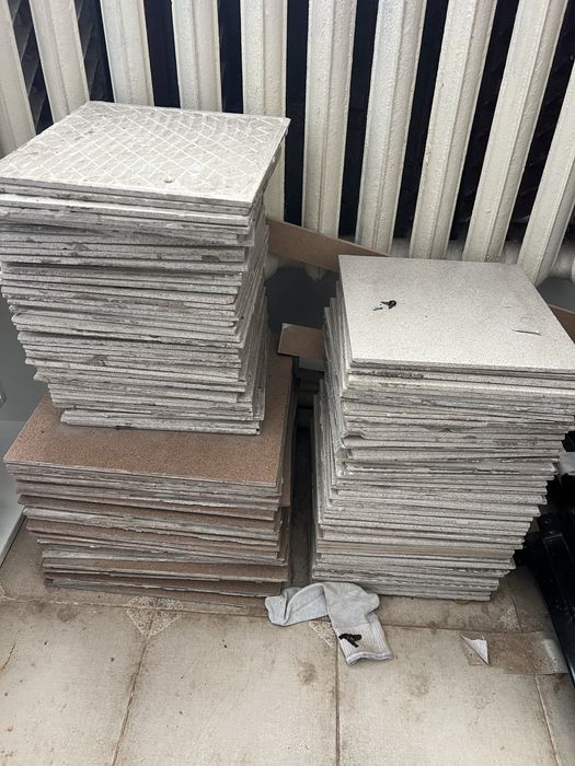 Кафель 40х40, 20х20, и 4 шт 60х60