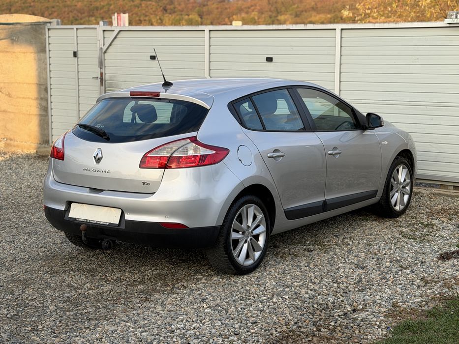 Renault Megane 3 -  2011 - 1.4 TCE -130 CP - Euro 5 - Navigatie - Climatronic - Jante