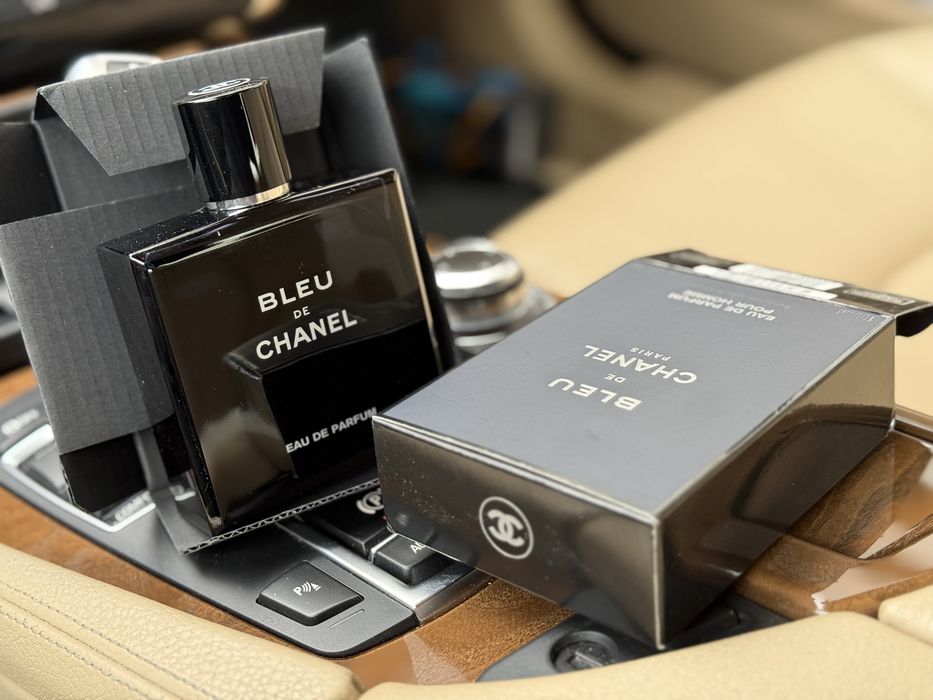 Apa parfum Bleu de Chanel 100ml Barbat/in Cutie