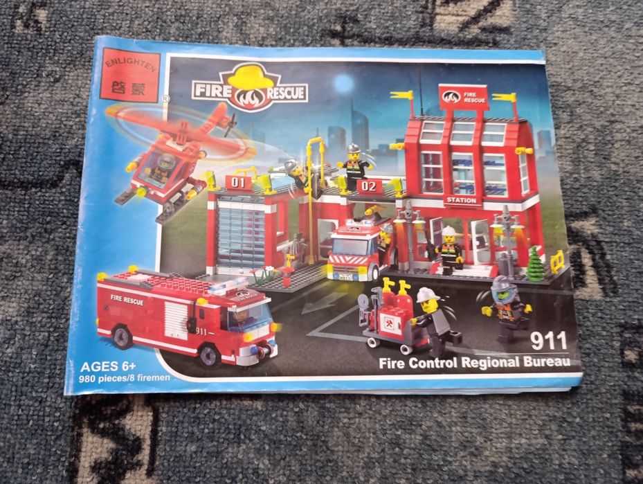 Продам Лего конструктор