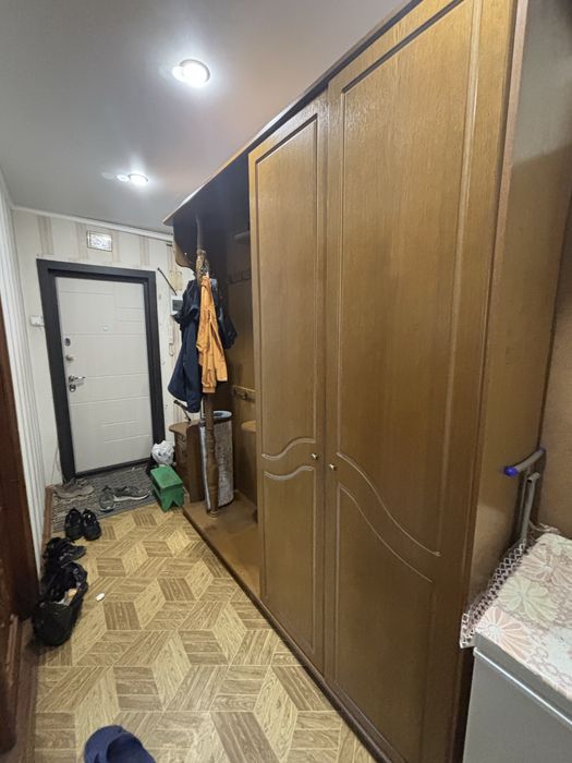 Продам прихожку дубовую