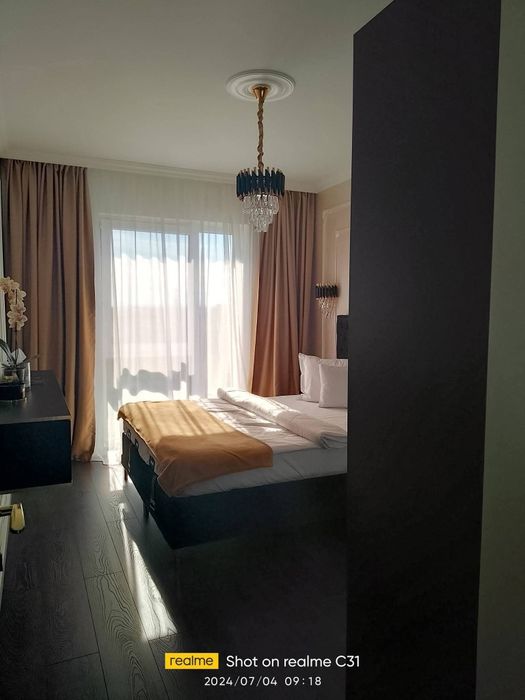 Vând apartament permium