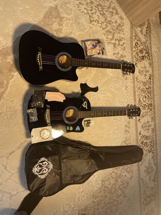 Акустические гитары