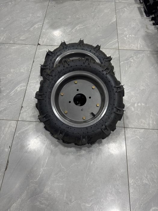 Motoblok uchun balon 4.00-8 (Shina + Kamera + Disk)