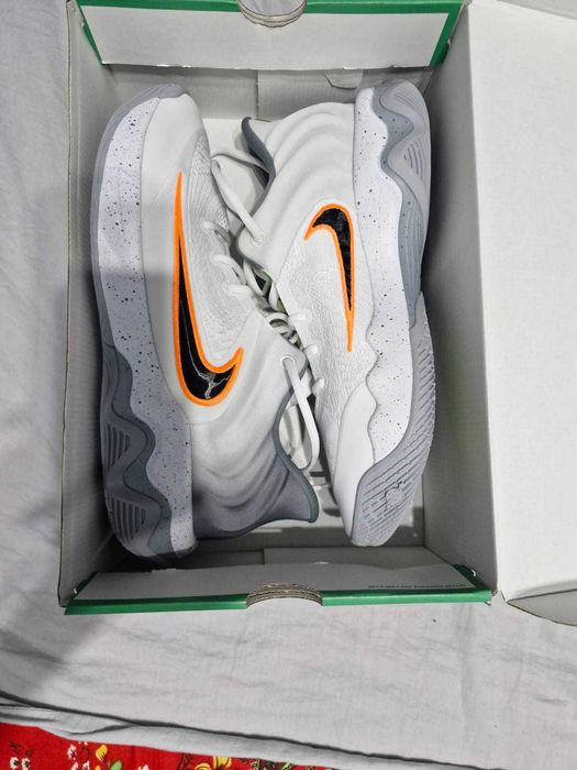 Nike giannis immortality 4