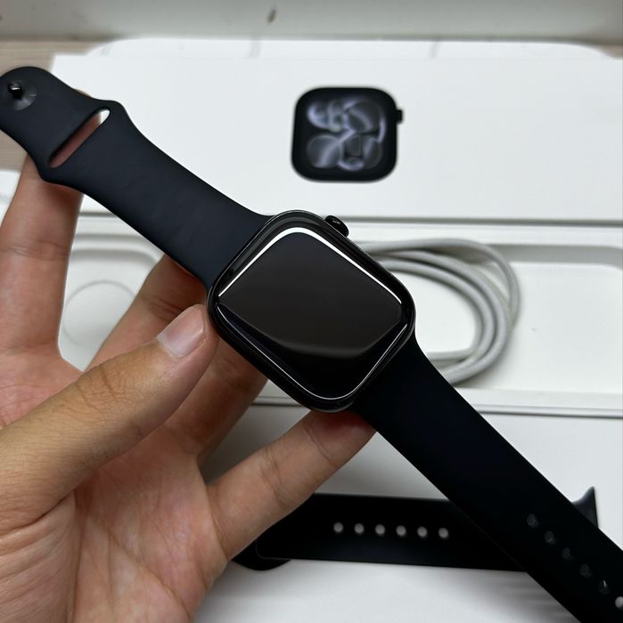 Apple Watch 11 46mm 100% Jet Black