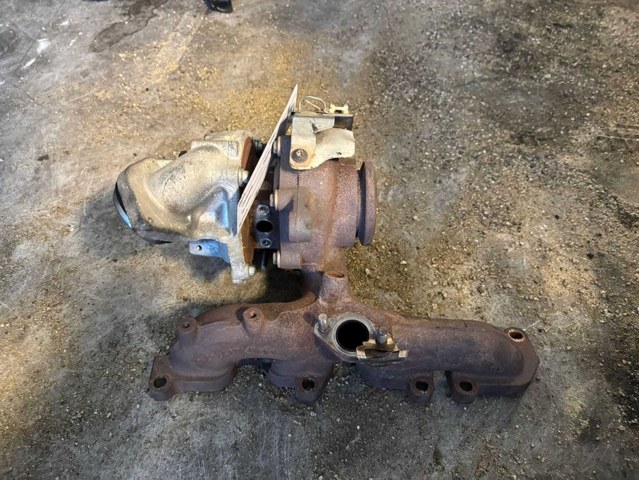 Turbina Volkswagen Passat B6/B7 2.0 tdi cod motor cffb 140 cp