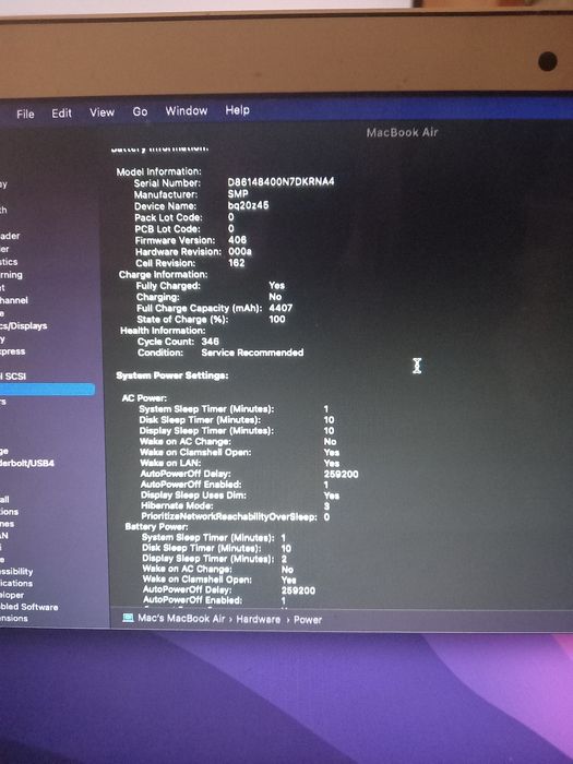 Laptop MacBook 13 inch OS Monterey cu incarcator