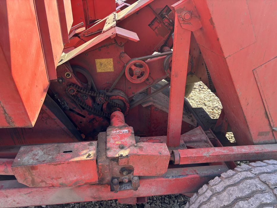 Culegatoar porumb zmaj 224