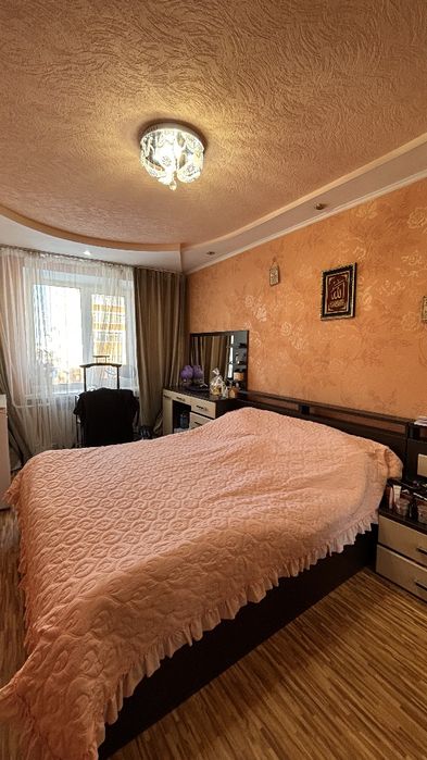 Продам 3-комнатную квартиру