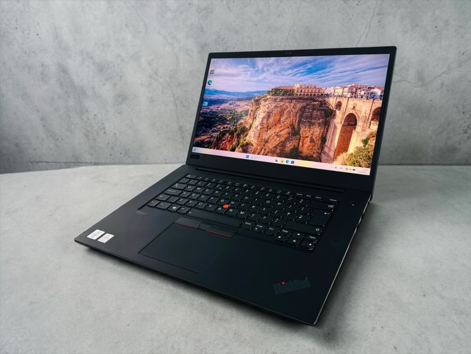 Лаптоп Lenovo ThinkPad P1 Gen 3 15.6" 4K i7-10850H 32RAM 512SSD RTX A1000 Перфектен! Гаранция!