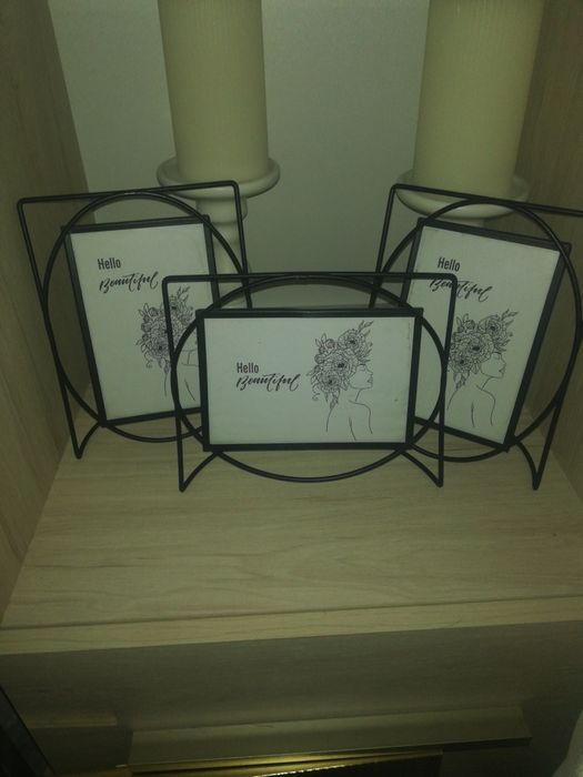 La prețul 35 lei poți sa îți pui ce poza vrei