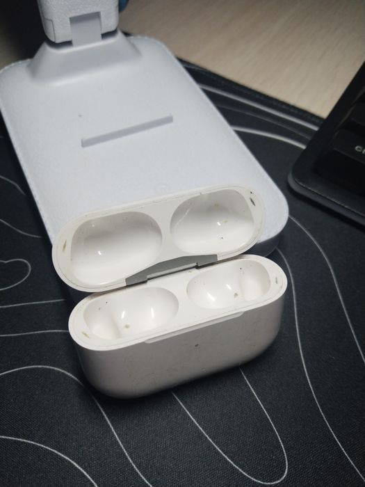 Продам наушники от apple