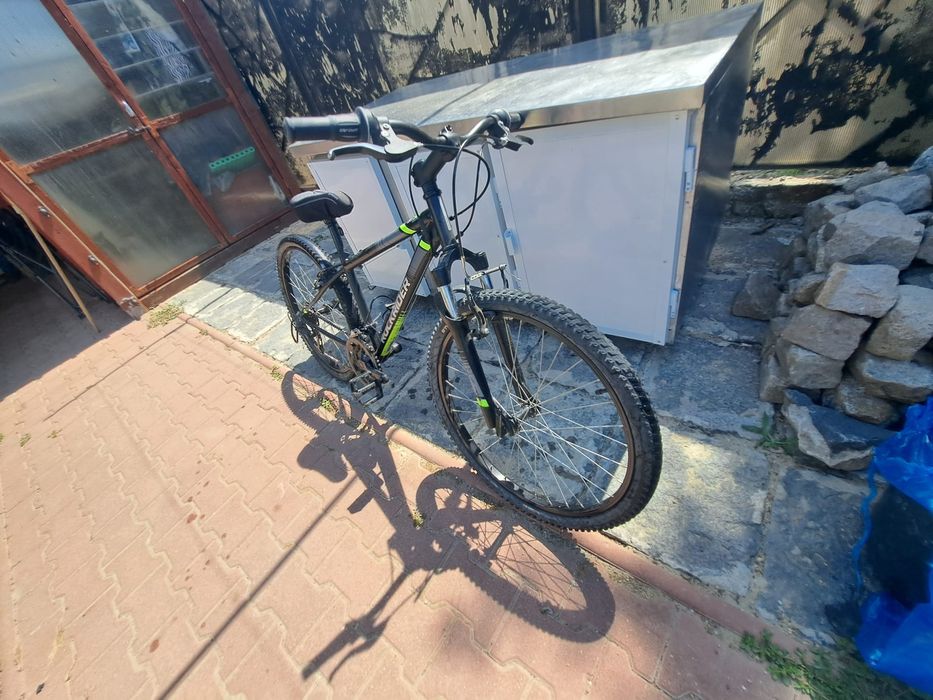 Vând bicicletă rockrider pentru copii roți pe 24"