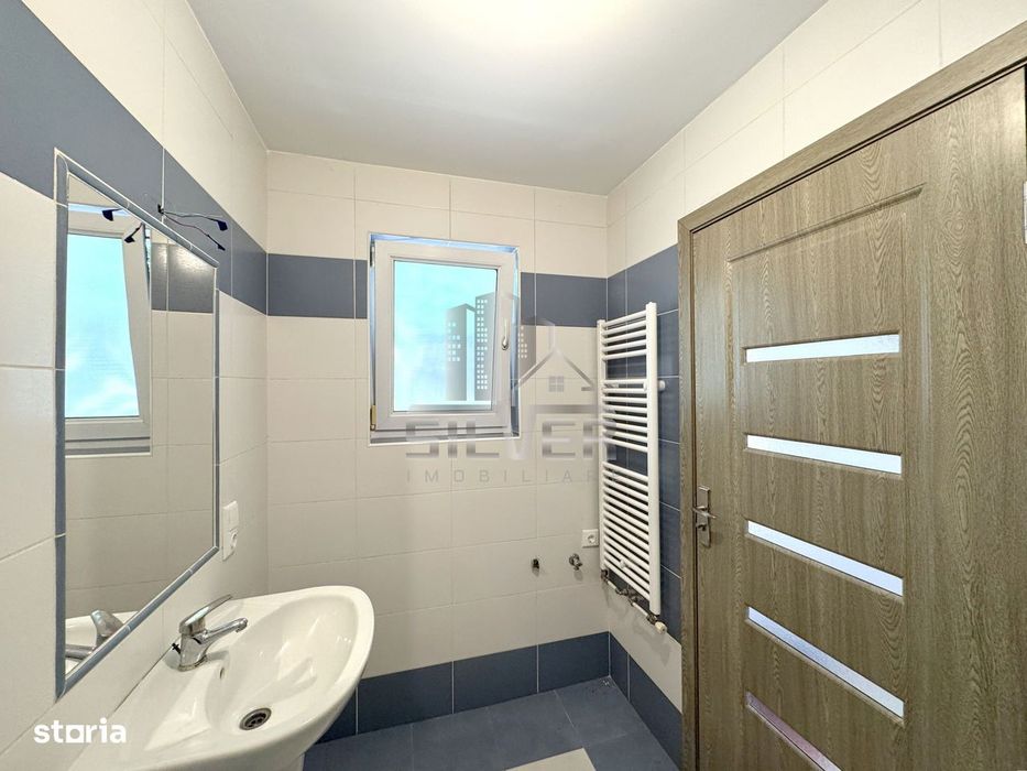 Casa intr-un imobil cu 4 unitati locative/80 mp/zona Somesului.