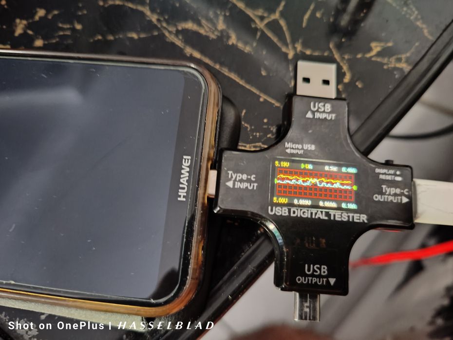 Професионален USB тестер информатор bluetooth свързаност с приложение