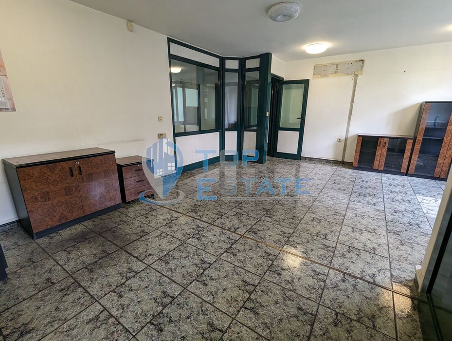 Продава се Многостаен апартамент в Велико Търново, Център - 125 кв.м за 1280 €/кв.м - Снимка #3