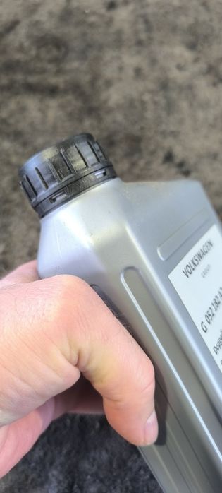 G 052 182 A2. Оригинално масло за DSG 1л.