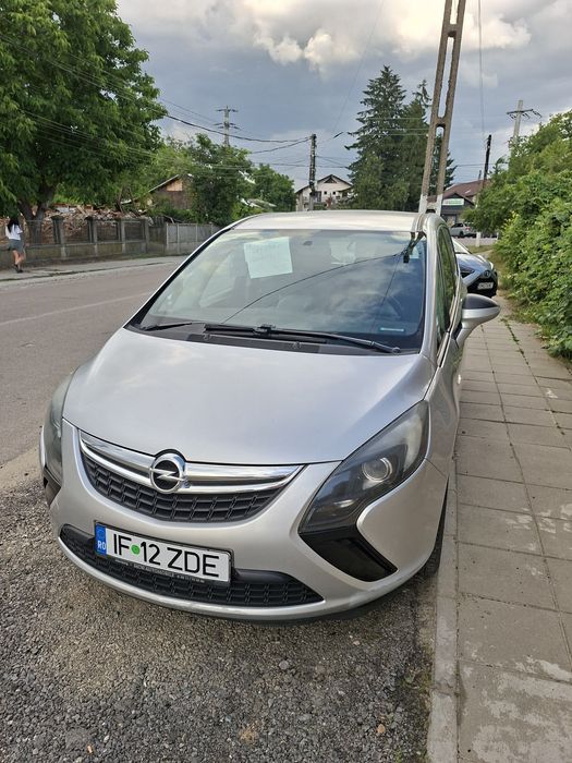 De vanzare Opel Zafira