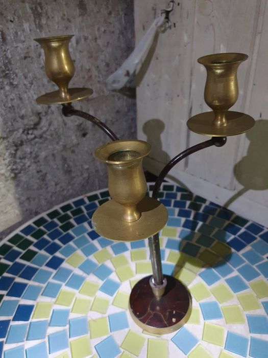 Стари месингови свещници