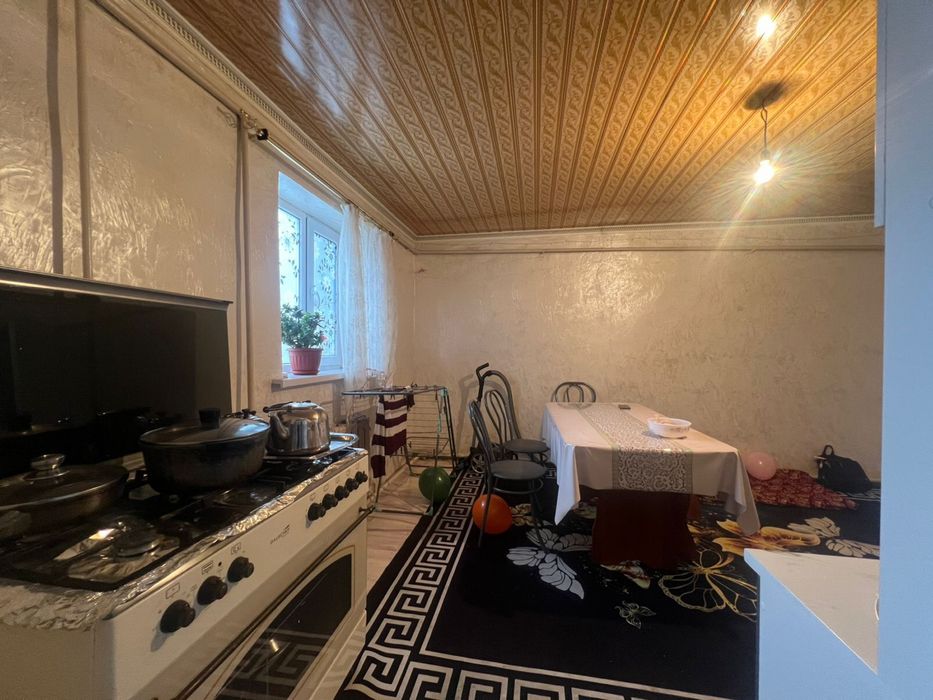 Сарыкемерде үй сатылады