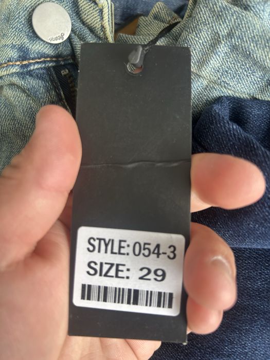 Продам женские джинсы
