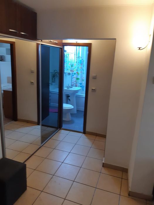 Inchiriez apartament Popa Sapca