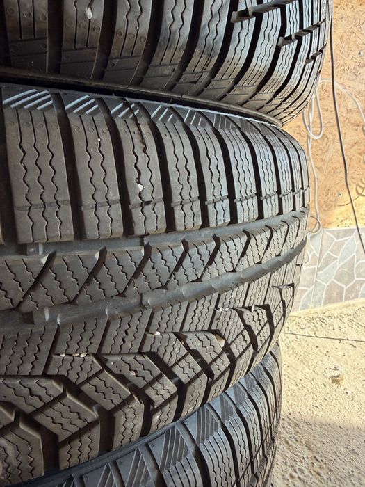 vand anvelope 215/65/R17 m+s
