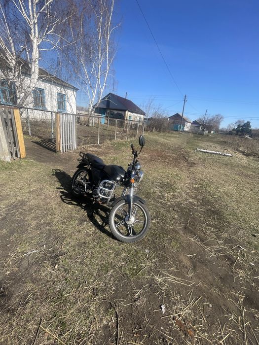 Продам мотоцикл 200000 торг